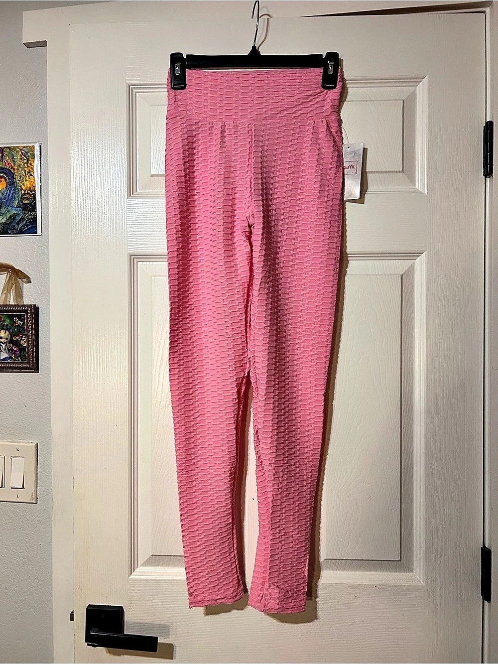 Mi&Ml Textured Pink Leggings NWT